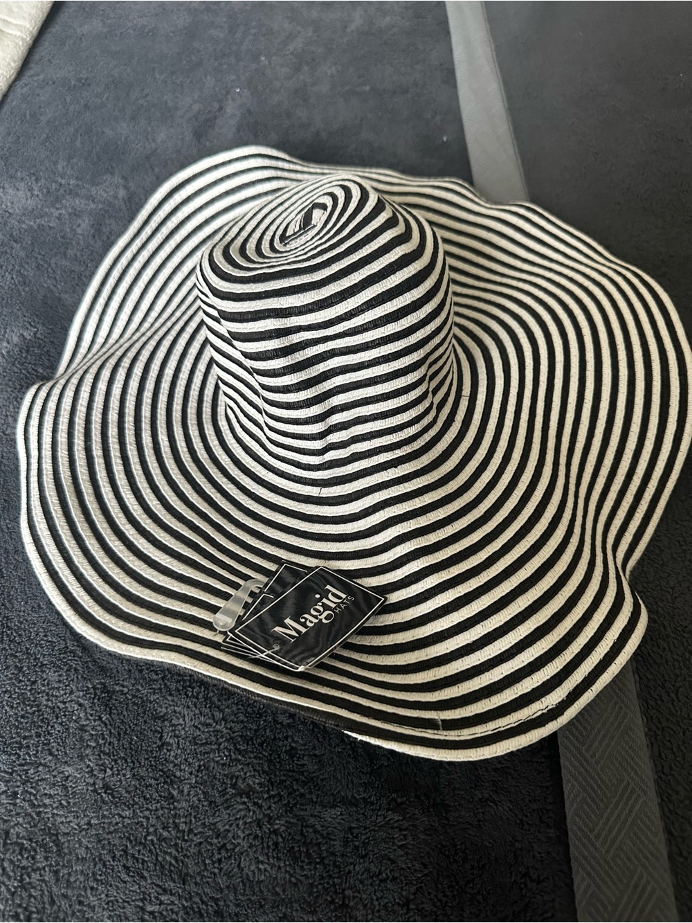Black and White Striped Sun Hat